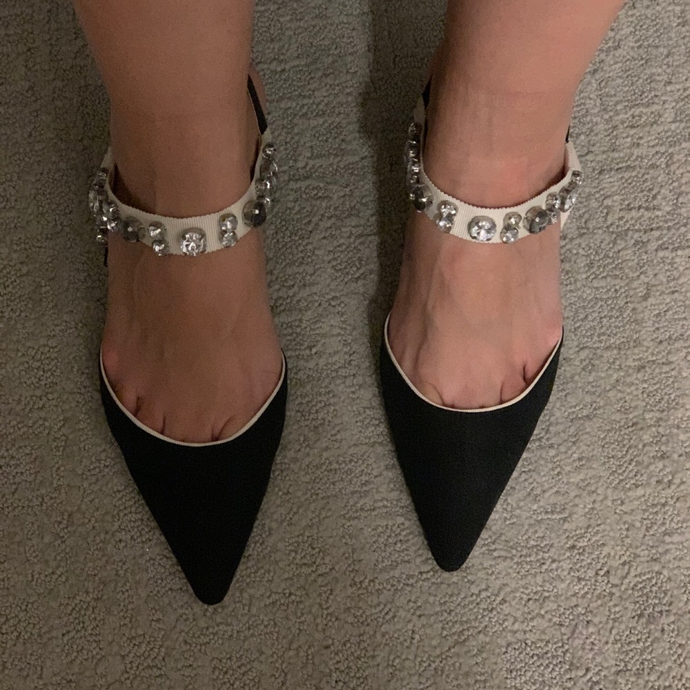 Zara black slingbacks-kitten heel